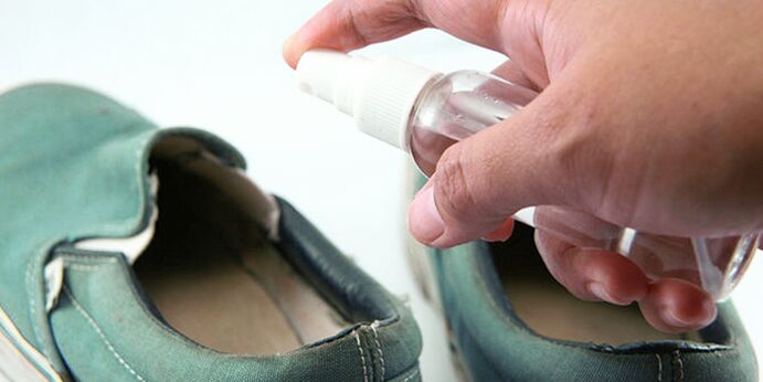 Disinfezione delle scarpe in caso di infezioni fungine